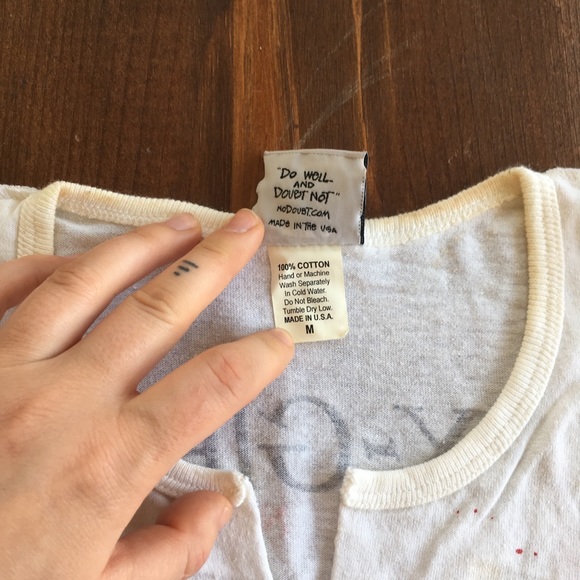 Vintage No Doubt Concert Promo Crop T-shirt - Picture 3 of 7